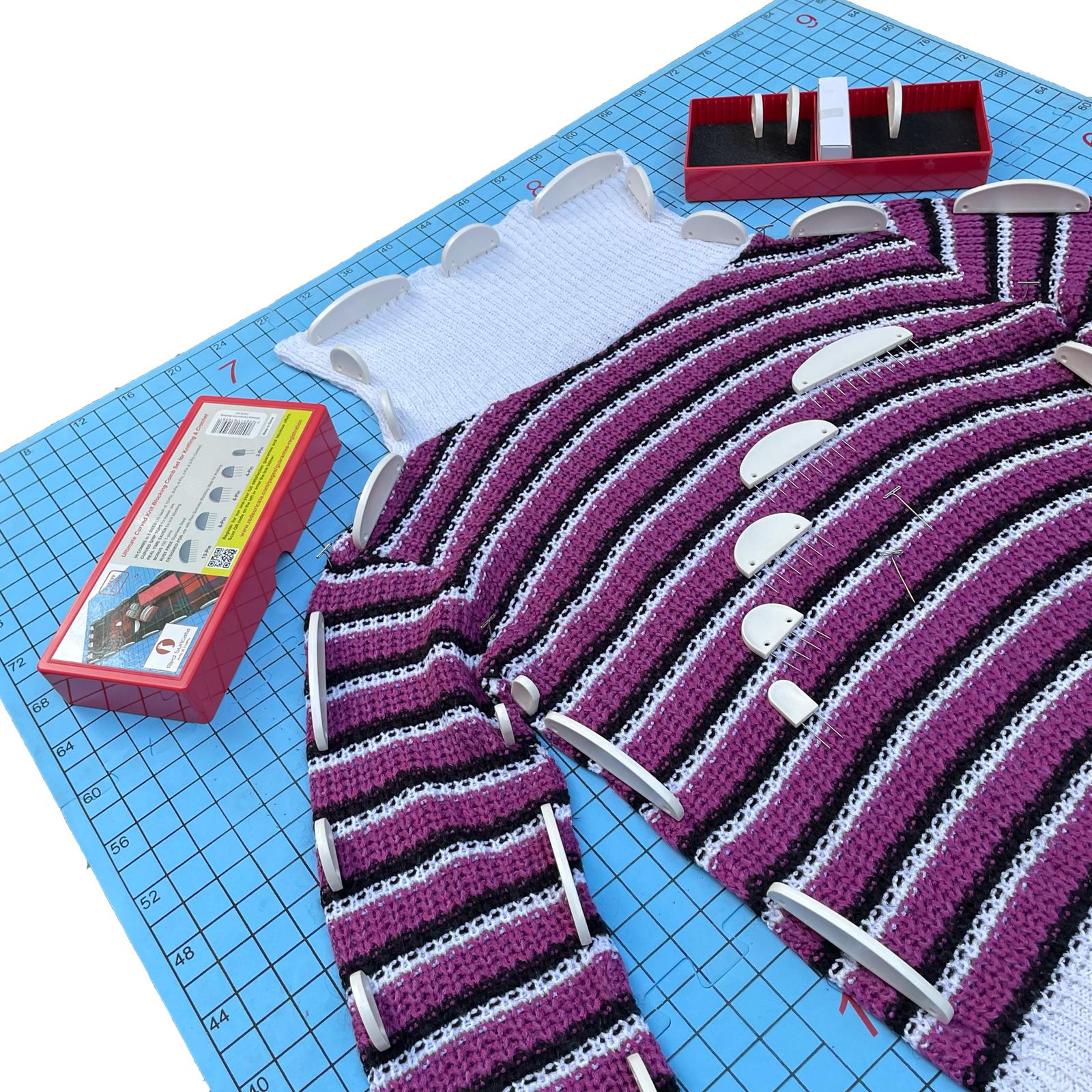 Red Suricata Curved Knit Blocking Combs – Set of 50 Curved Edge Combs (5 sizes, 10 each) – Extra 100 T-pins