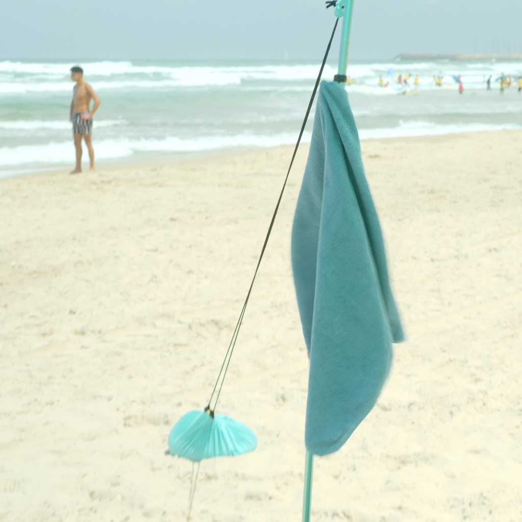 Red Suricata Mini Shovel Set - Aluminum Mini Shovel and 2 Towel Hooks for Family Beach Sunshade Canopy-Accessories-Red Suricata